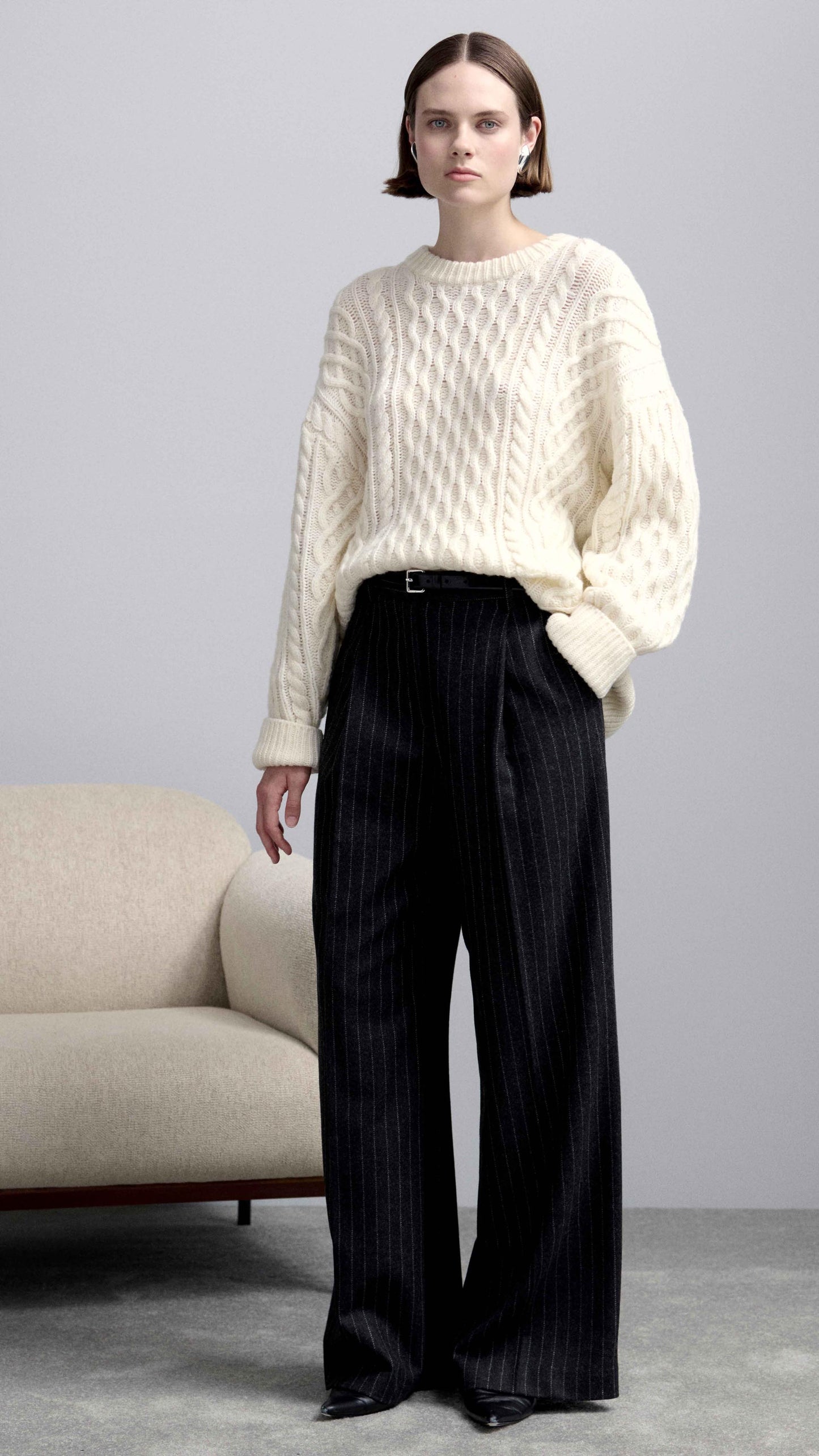 Single Pleat Trouser in Wool Blend | Grey Pinstripe