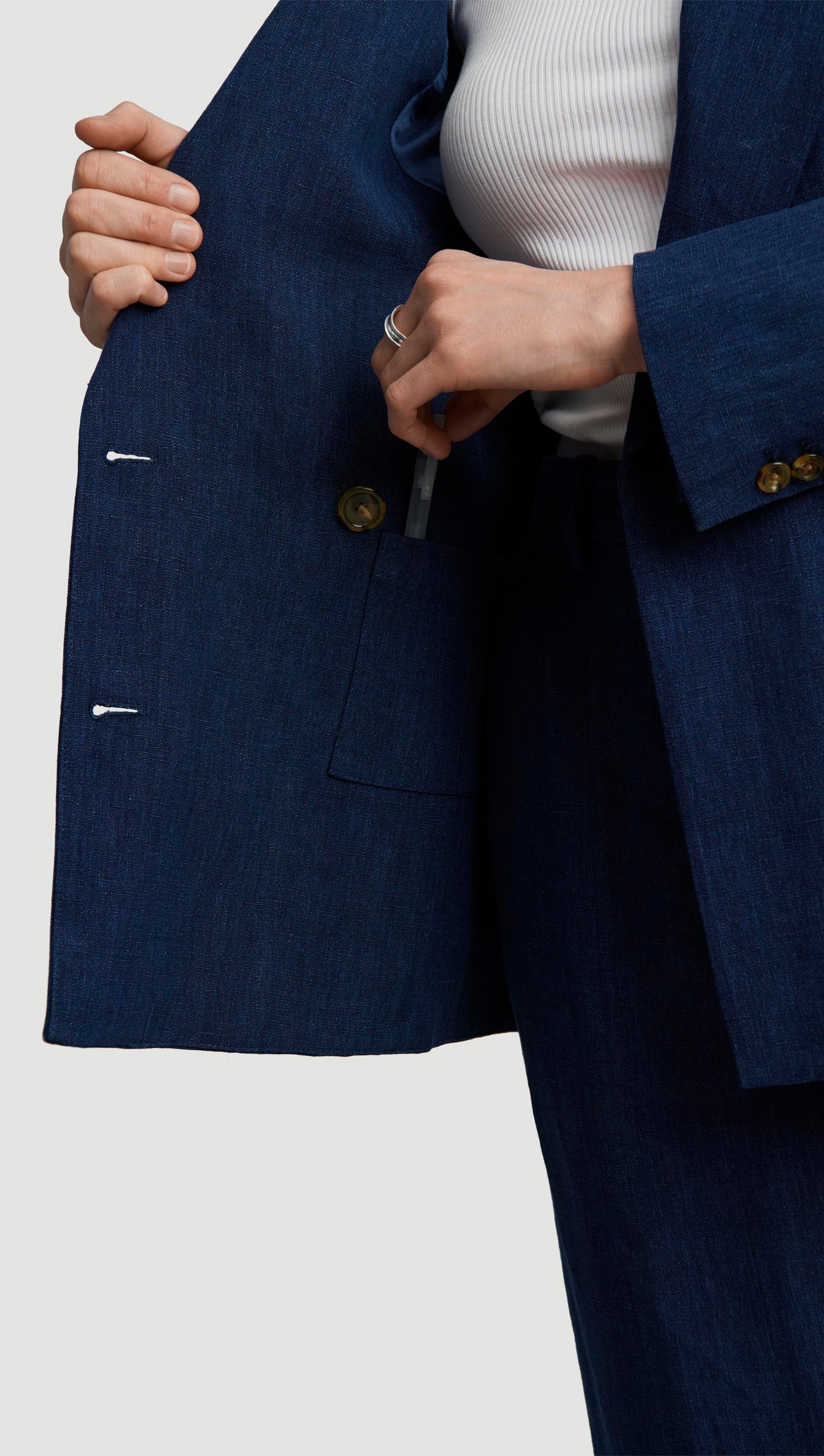 Chelsea Blazer in Linen | Denim
