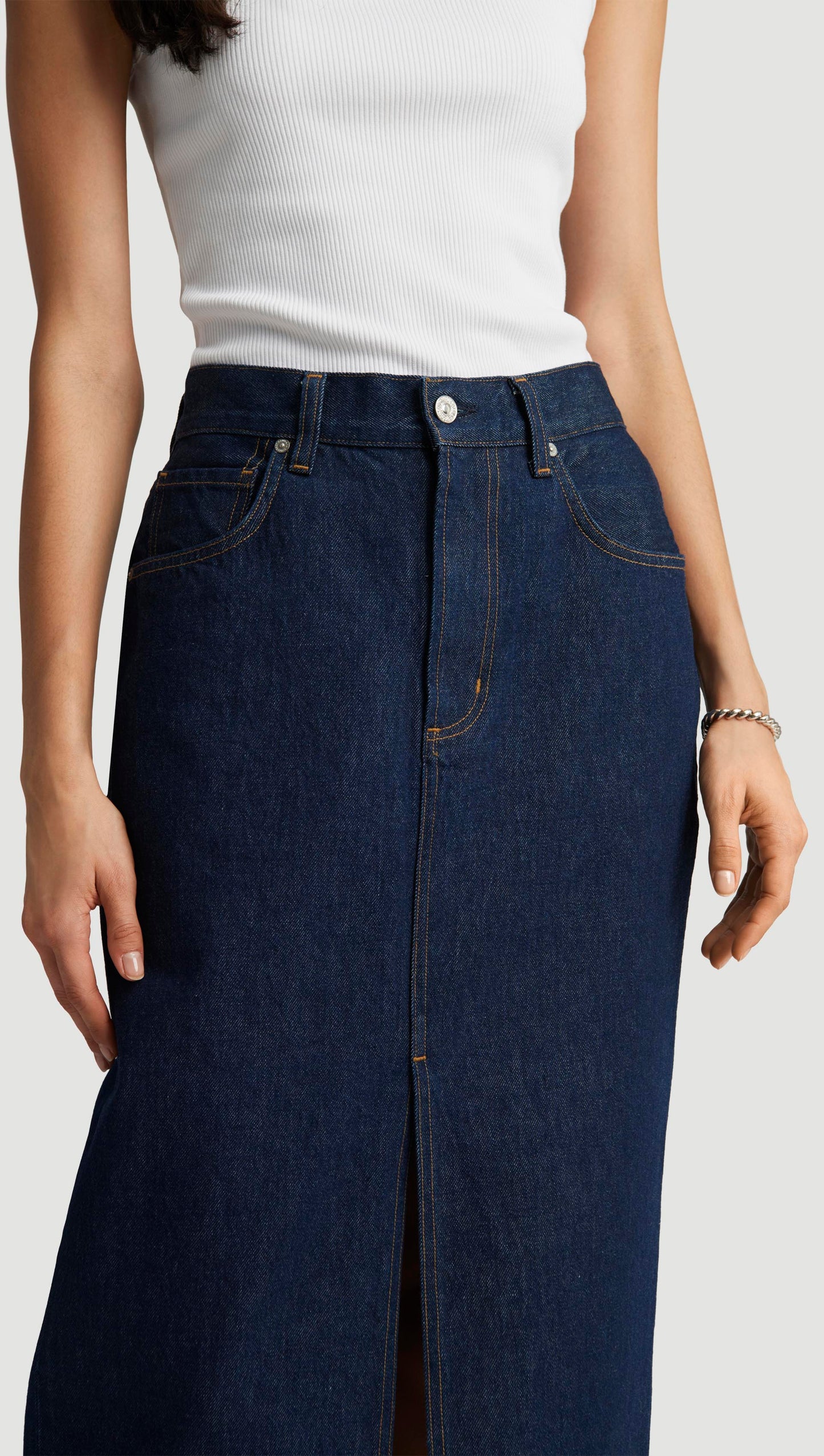 Gwynn Skirt in Regenerative Cotton | Amherst