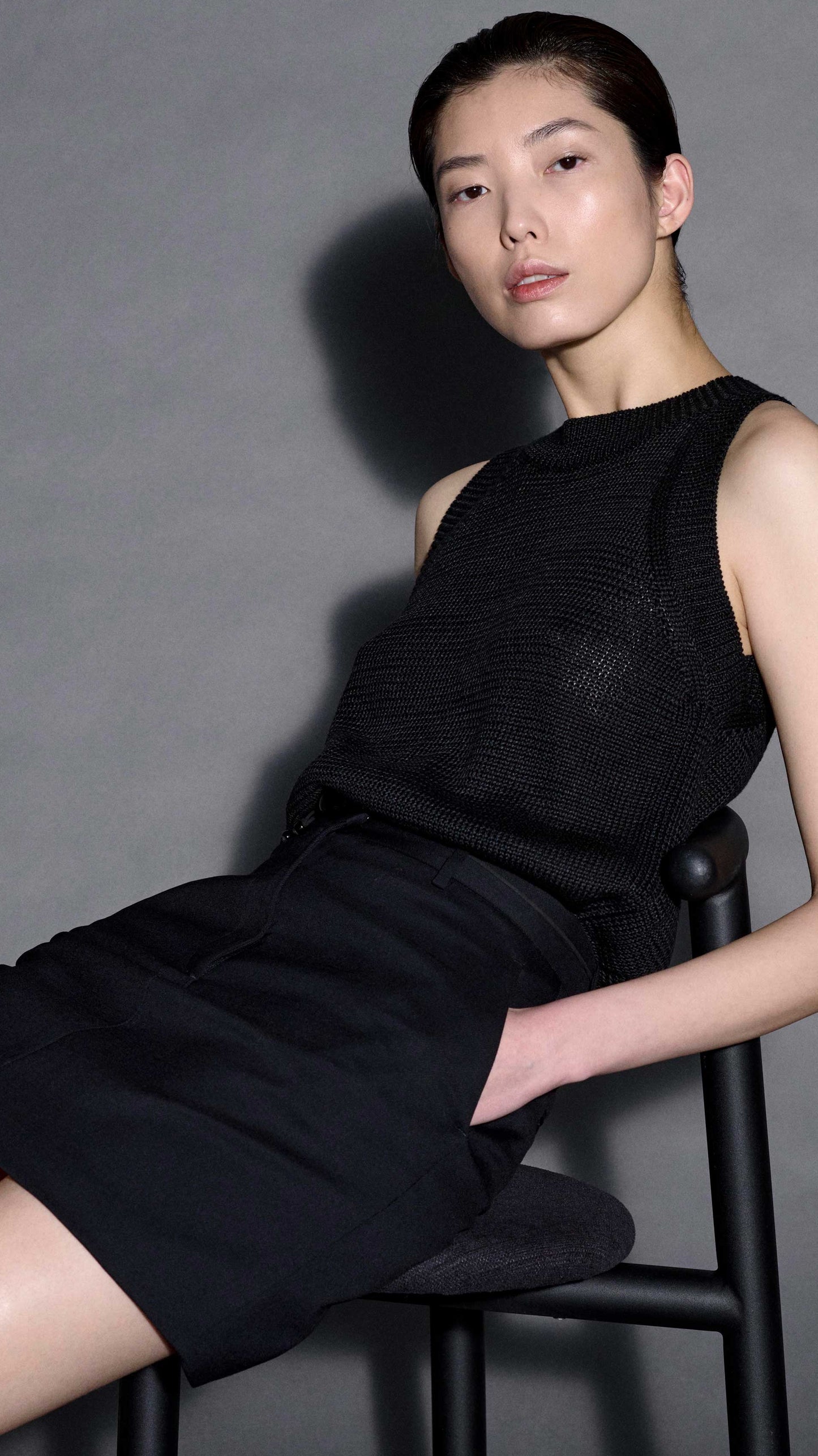 Mini Tailored Skirt in Seasonless Wool | Black