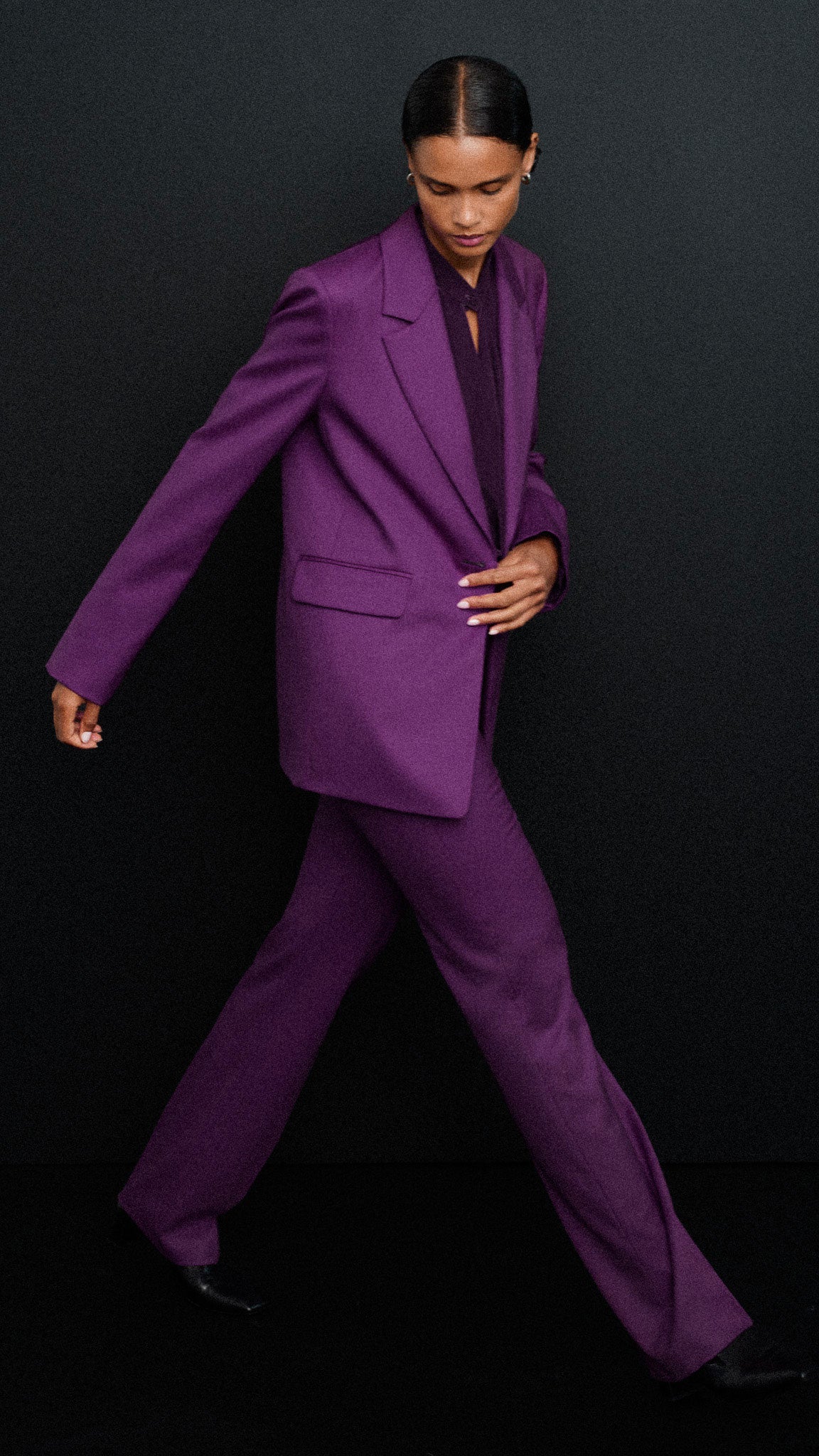 Straight Leg Trouser in Seasonless Wool | Grape