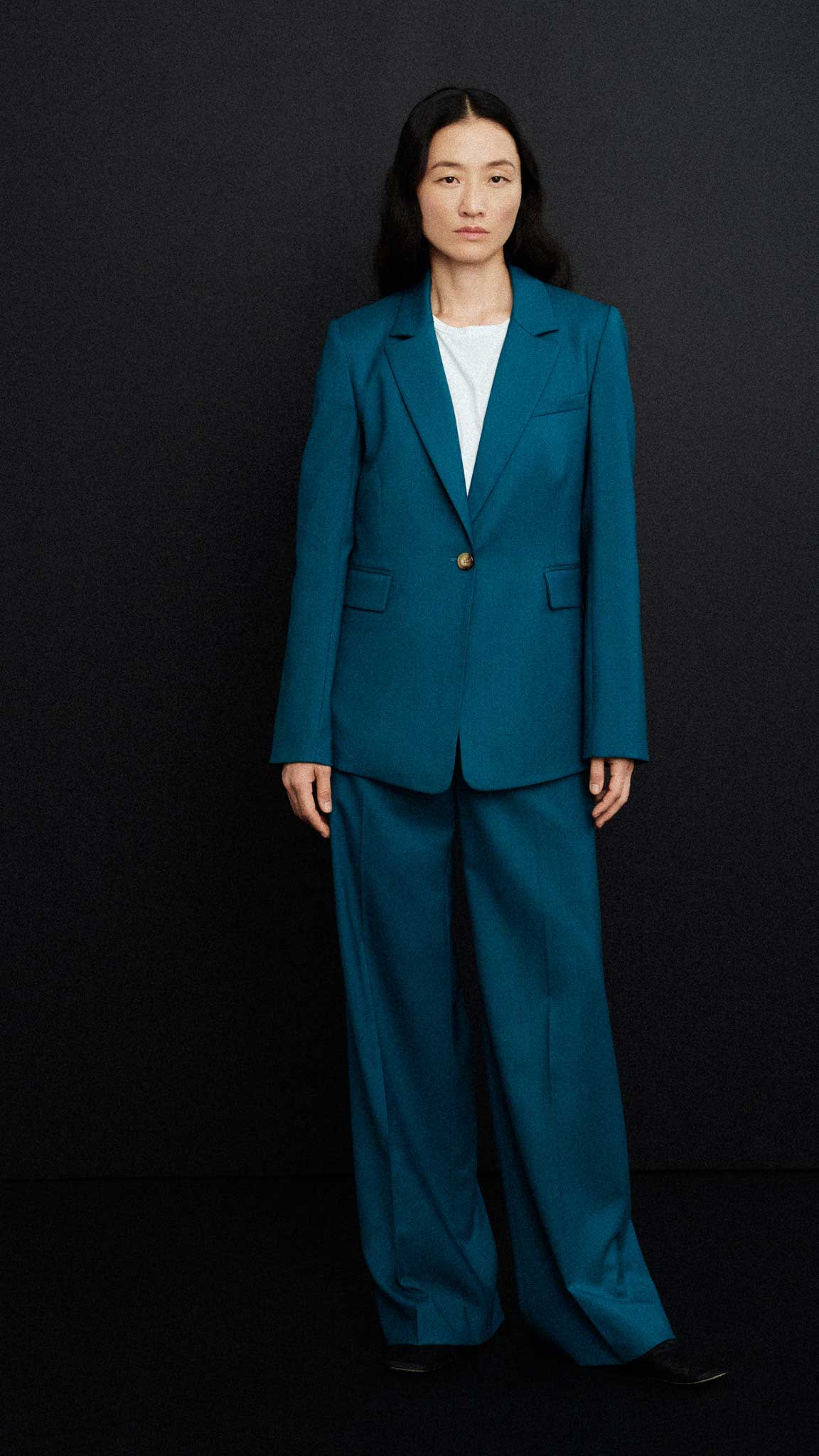 Fitted Notch Lapel Blazer in Seasonless Wool | Teal