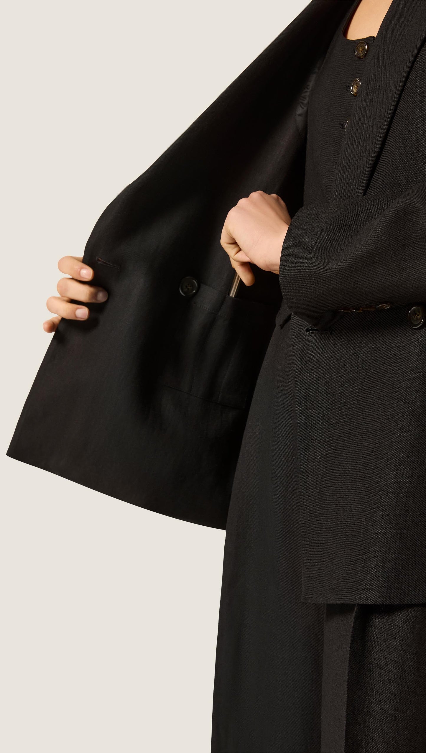 Belted Peak Lapel Blazer in Viscose Linen | Black