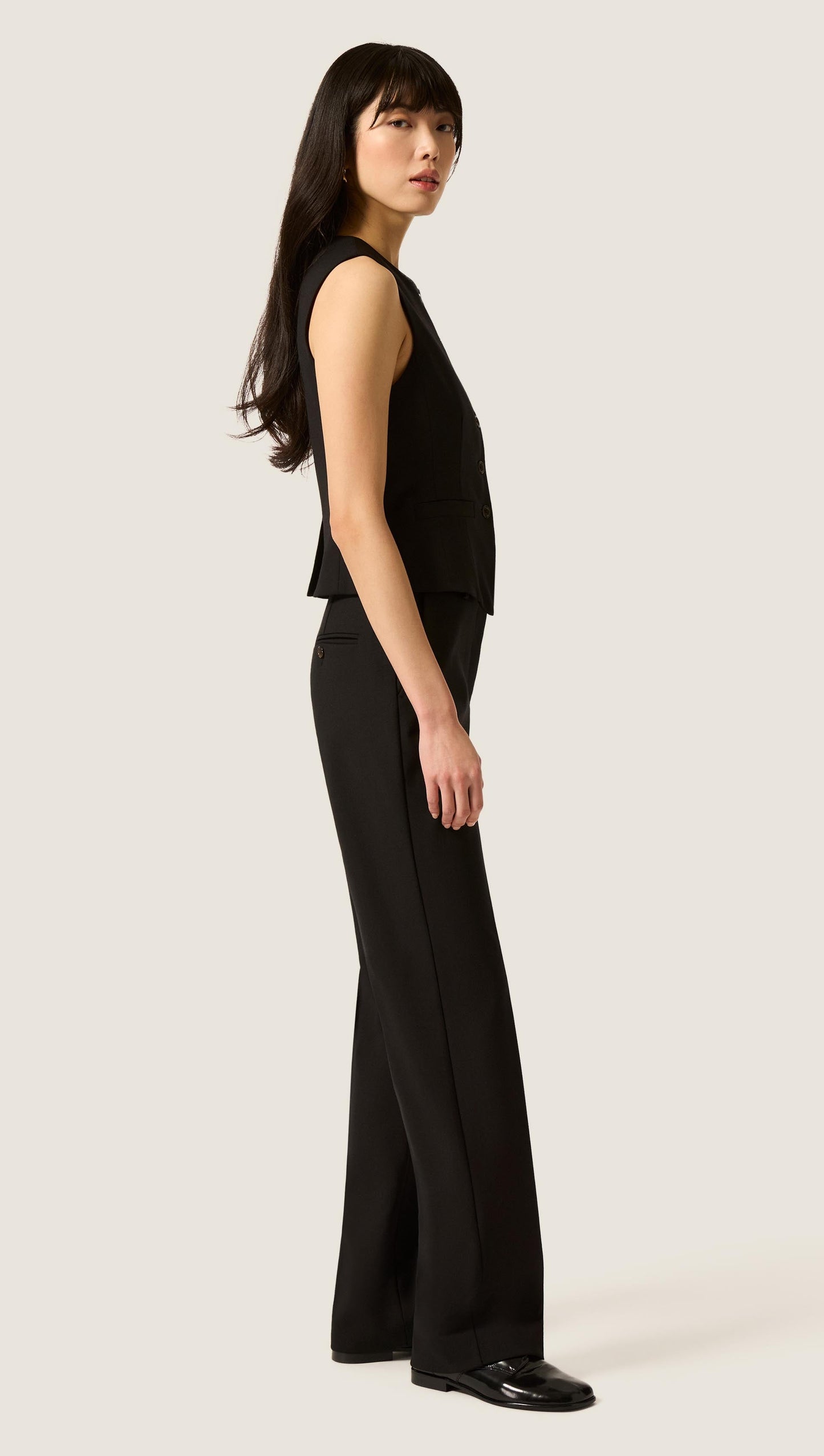 Cutaway Vest in Seasonless Wool | Black