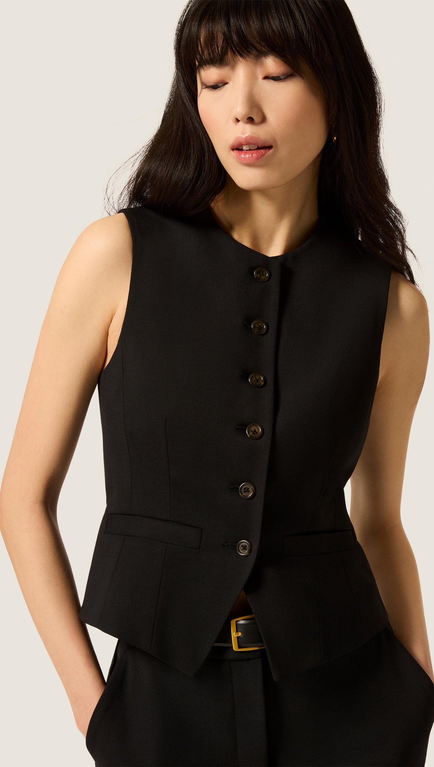 Cutaway Vest in Seasonless Wool | Black