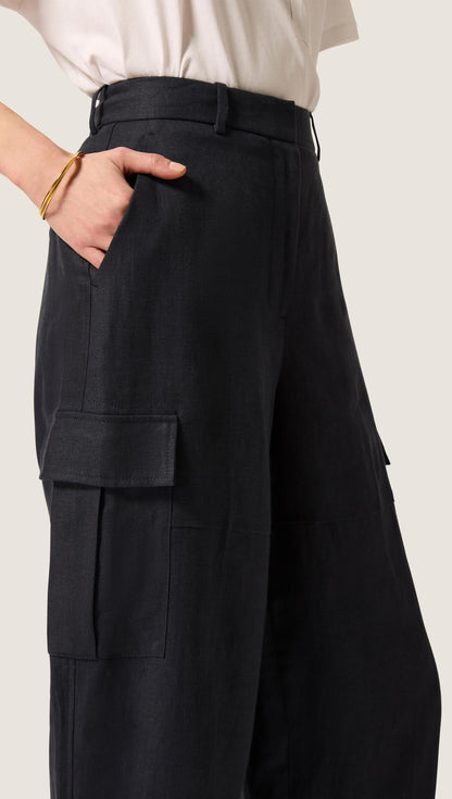 Tailored Cargo Pant in Linen Twill | Midnight