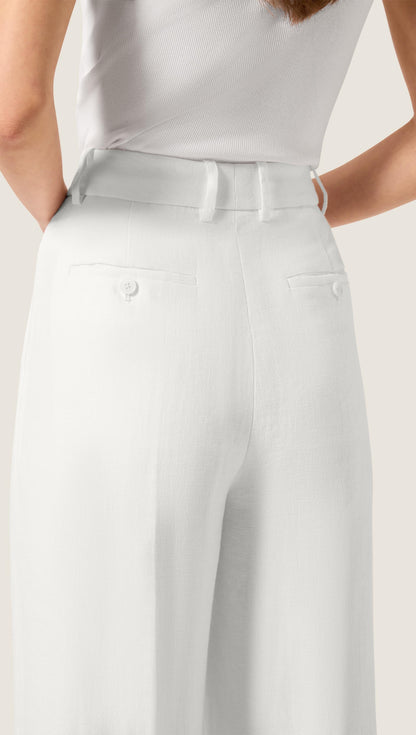 Single Pleat Trouser in Viscose Linen | Ivory