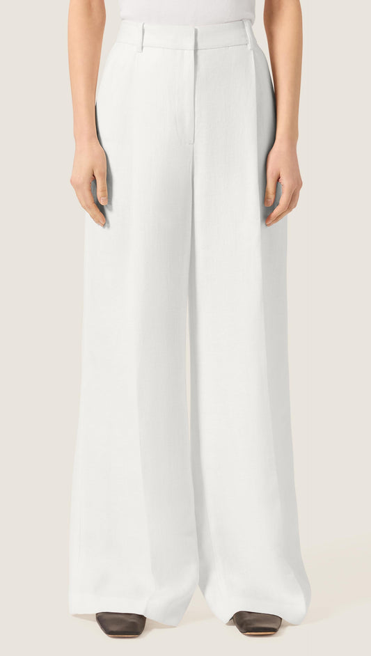 Single Pleat Trouser in Viscose Linen | Ivory